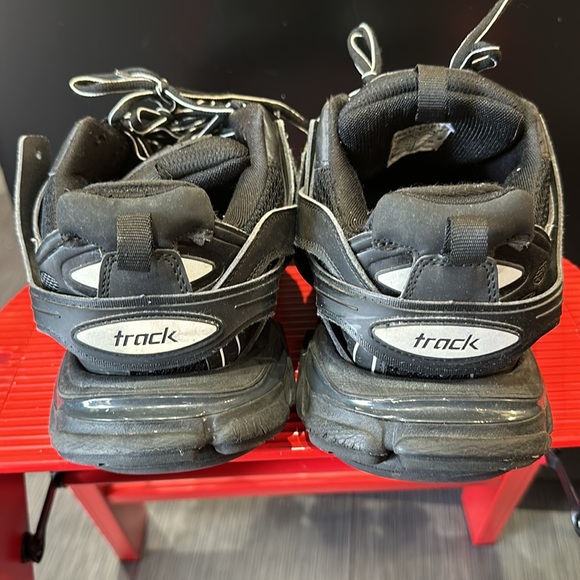 ๐ฅ๐ฅ Balenciaga Track - Picture 5 of 8